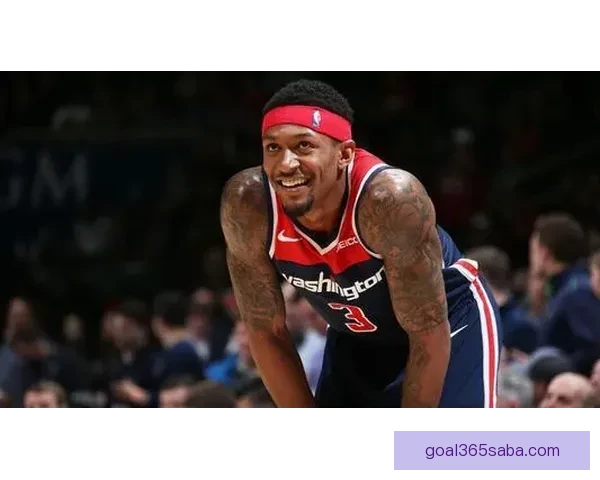 东契奇疯狂三月超强表现 高难度三分接连命中 比上次得分王更具统治力